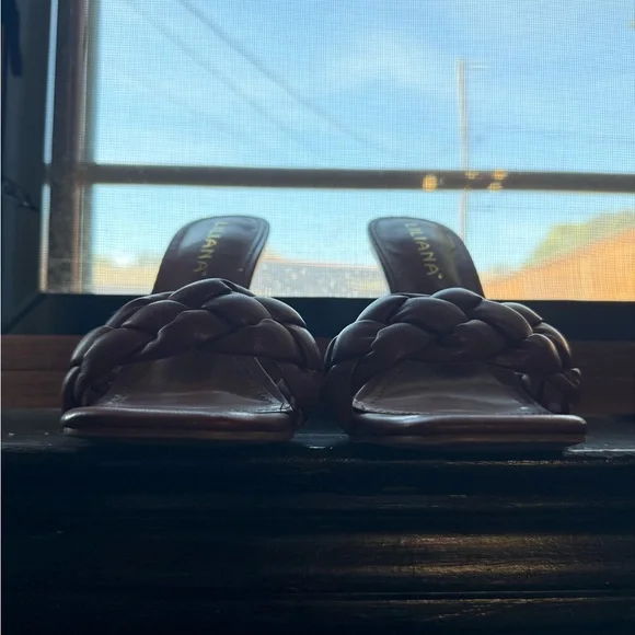 Liliana Women's Brown Braided heel Sandals - Picture 6 of 10